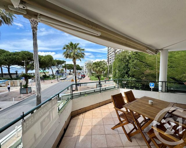 Appartement F2 à vendre - 2 pièces - 43.0 m2 - JUAN LES PINS - 06 - PROVENCE-ALPES-COTE-D-AZUR - Century 21 Liberté